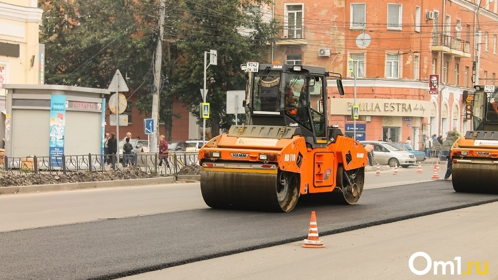 Омская мэрия уже сейчас ищет подрядчиков на ремонт дорог в 2020 году