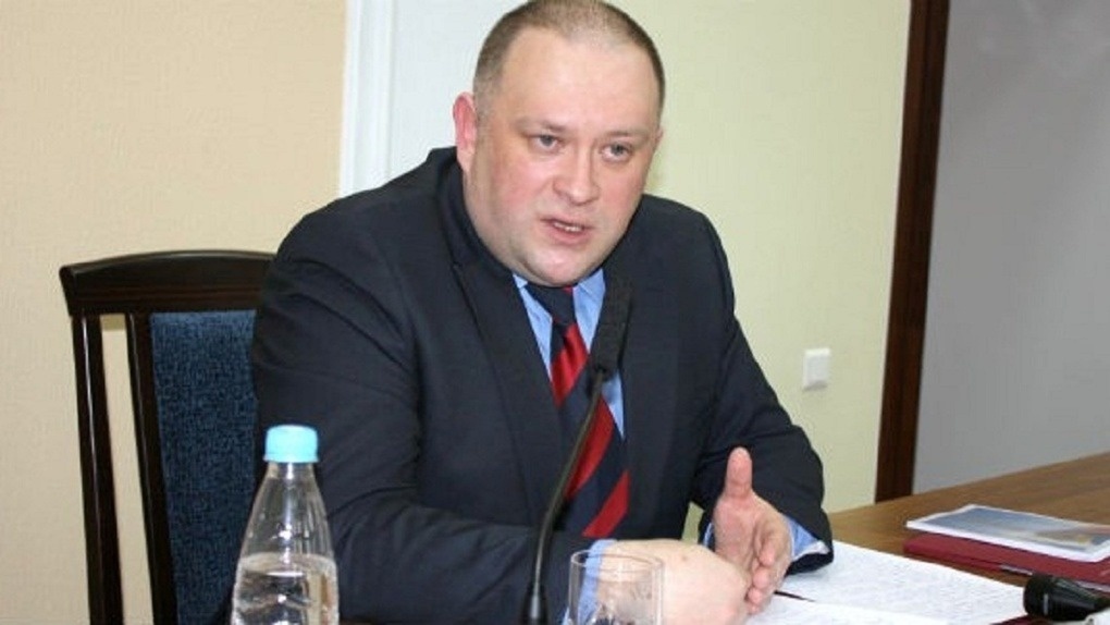 Экс-главу омской налоговой Владимира Репина арестовали до 17 декабря