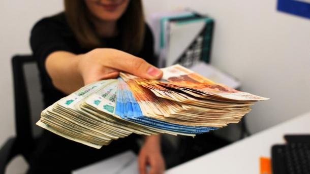 Жительница Новосибирска выиграла 1 миллион рублей в новогодней лотерее