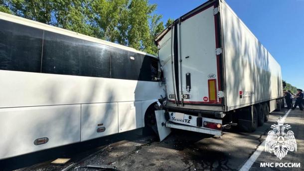 После жёсткого ДТП с автобусом из Новосибирска возбудили уголовное дело