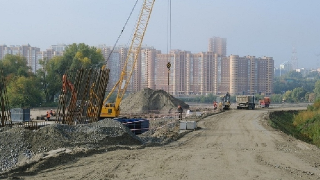 Пролётное строение для постройки четвёртого моста собрали на левом берегу Новосибирска