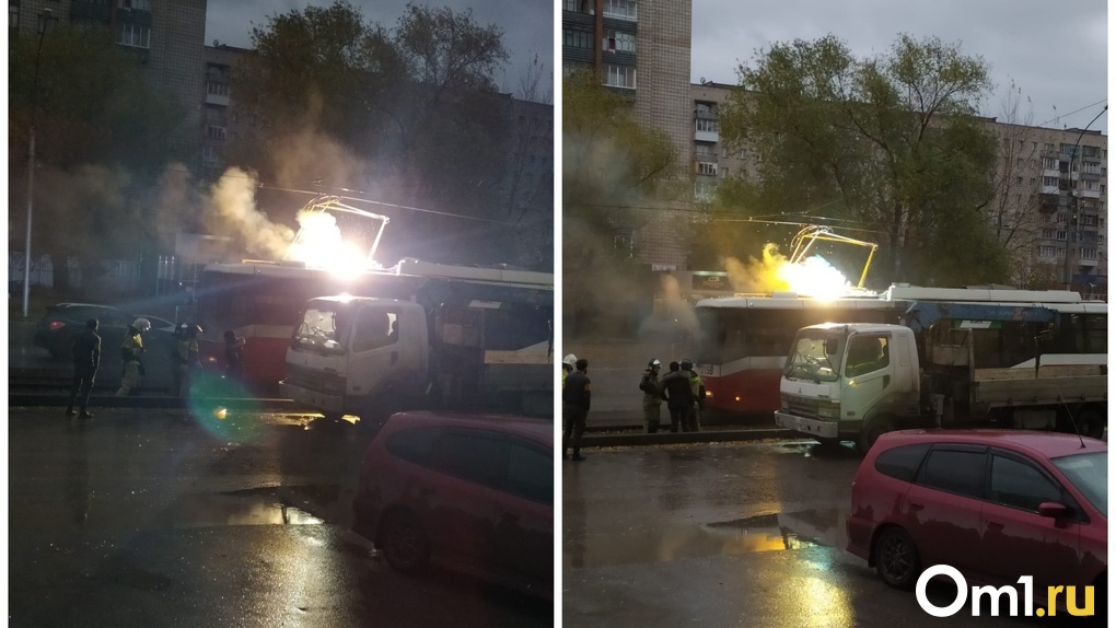 Трамвай в огне: полыхающий электротранспорт напугал жителей левобережья Новосибирска
