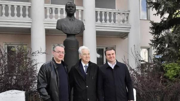 Виталий Хоценко анонсировал торжество в честь 100-летия Сергея Манякина