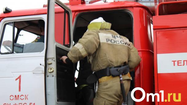 В Омске загорелся пассажирский автобус