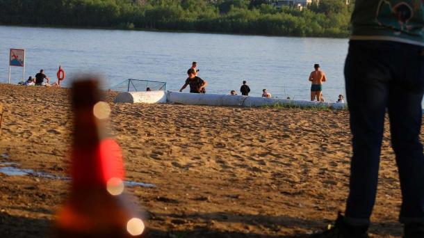 BMW-клуб Новосибирска устроил скандал: беременную и ребёнка довели до слез