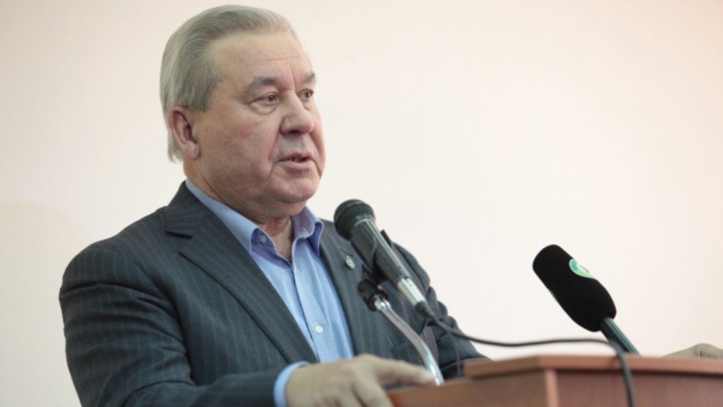 Бывший омский губернатор Полежаев пришел на «Матильду»