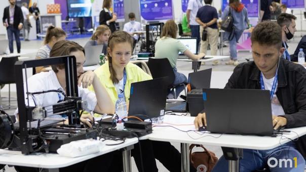 Новосибирцы и омичи стали лидерами IT-конкурса по разработке мобильных приложений