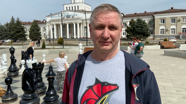 Медик из Омска спас жизнь пассажиру аэропорта на Кавказе