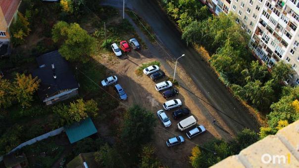 На Левобережье Омска построят двухэтажную автостоянку