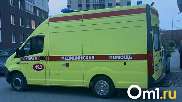 В один день в Омской области водители сбили троих подростков на мопедах