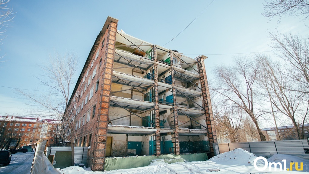 Аренда на 49 лет: в Омской области инвесторам будут сдавать аварийные здания за рубль