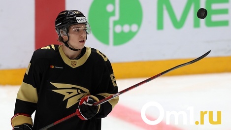 «Ставлю лайк»: Арсений Грицюк заявил, что омские болельщики воспитаннее московских