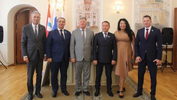 «Будем наращивать сотрудничество»: сегодня подписан меморандум между Омском и Павлодаром