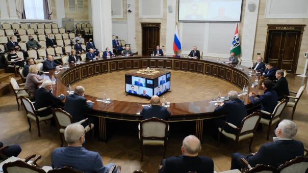 Новосибирская область поддерживает решение президента РФ о признании суверенитета ЛНР и ДНР