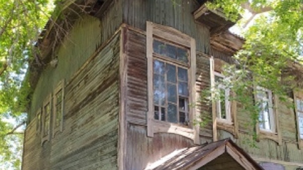 Омская мэрия собирается снести вековой дом, находящийся у ж/д вокзала