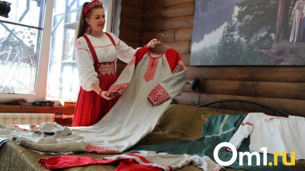 Самобытная одежда и отдых в замке: чем занимаются предприниматели из Омской области?
