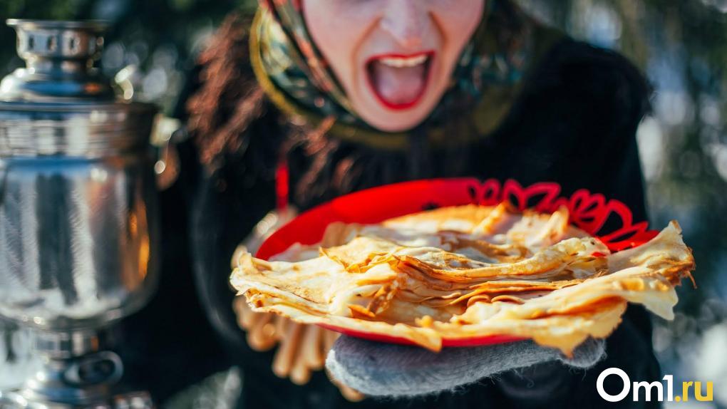 Мы заказали блины в нескольких заведениях Омска. Где вкуснее всего?