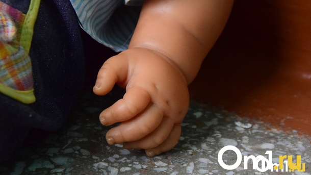 3-летний мальчик проколол живот ножницами в Новосибирской области