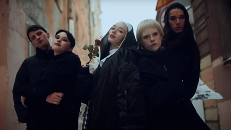 «Не с вами»: новый клип группы «ДДТ» собирает миллионные просмотры в сети