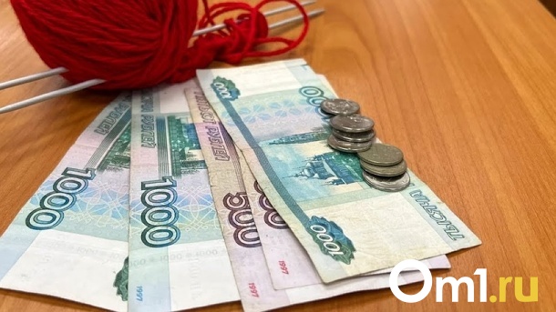 Омским семьям увеличат пособия по уходу за ребёнком до 57 тысяч