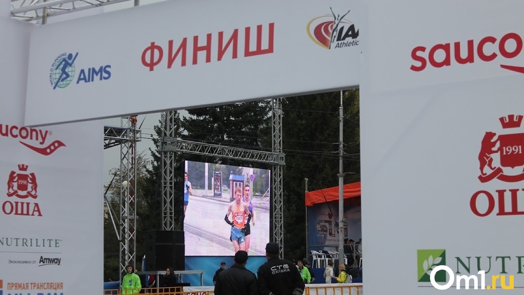 Изменённая трасса и форма бегунов: рассказываем, как пройдёт Сибирский международный марафон в Омске