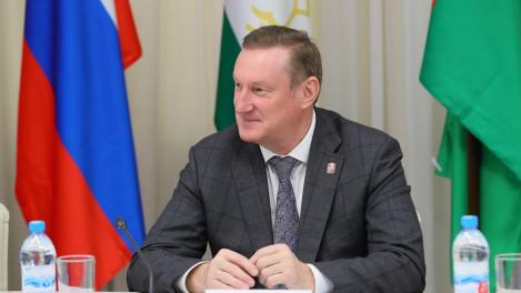 Дмитрий Крикорьянц поздравил нового министра спорта Ивана Колесника с назначением