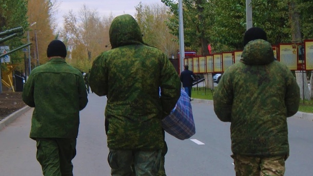 Омичка пожаловалась губернатору, что не может подтвердить участие своего сына в СВО