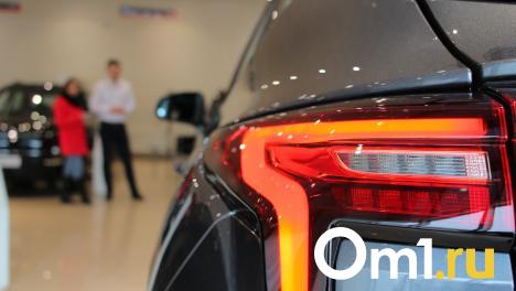 Минсельхоз Омской области на 18 миллионов рублей закупит автомобили для лучших работников
