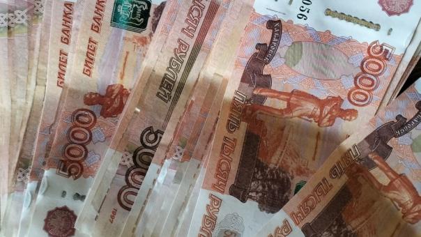 Банда из 8 человек пойдёт под суд за хищение почти 9 млн рублей в Новосибирской области