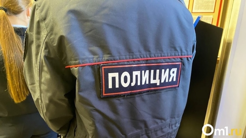 Новосибирский экс-полицейский отправится в колонию за взятку от совладельца Traverller’s Coffee