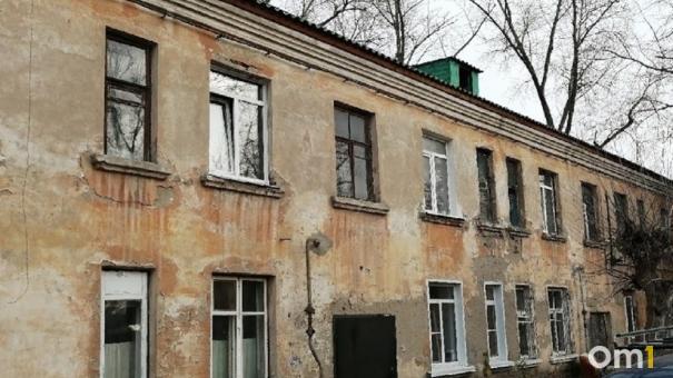 Омичам рассказали, какие аварийные дома будут снесены и расселены в ближайшее время