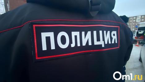 Ночная авария в Новосибирске: автомобили Touareg и Caldina столкнулись лоб в лоб на Титова