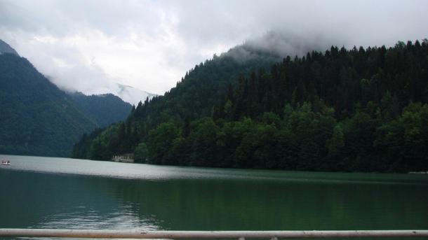 Красноярки раскрыли секрет: как купить омуль на Байкале в 4 раза дешевле