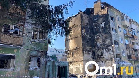 Стихийный мемориал и суд над лже-газовщиками: 10 дней после взрыва на Линейной в Новосибирске