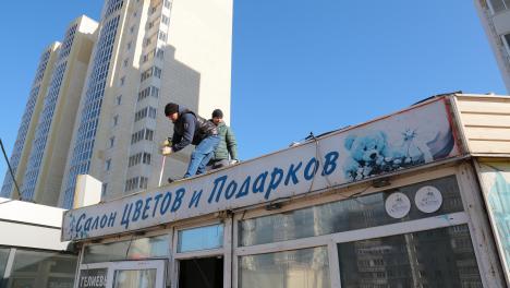 В Омске продолжается борьба с НТО: за год снесут 328 киосков