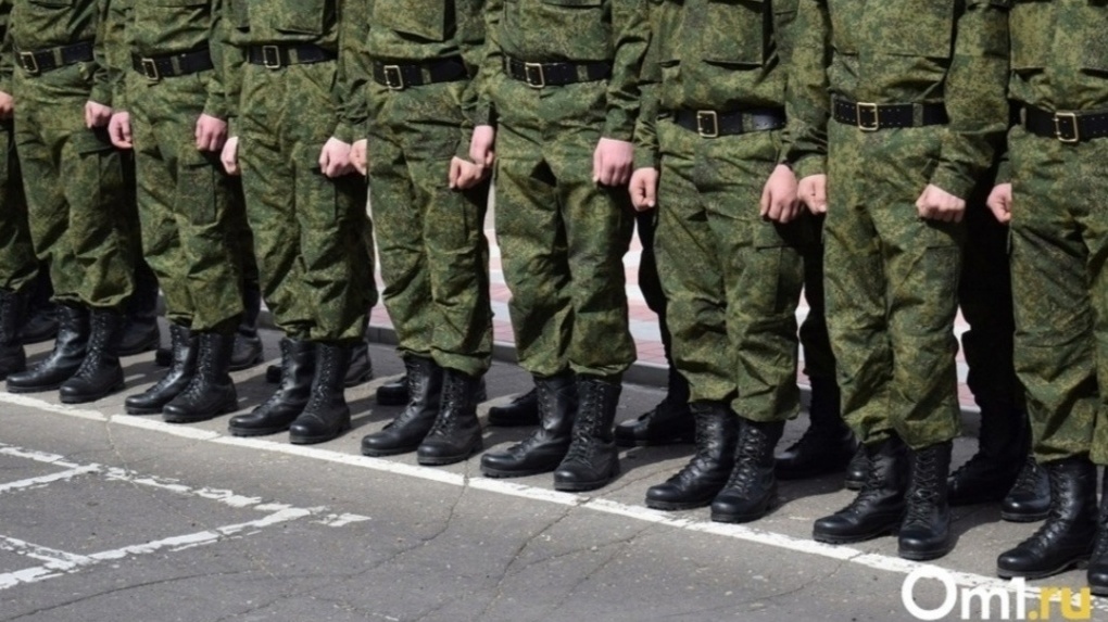 21-летний мужчина получил повестку в военкомат на 21 ноября в Новосибирске