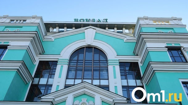 На омском железнодорожном вокзале ограбили спящего пассажира