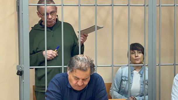 Новосибирские застройщики скрывались в Камбодже: суд над супругами-беглецами начался