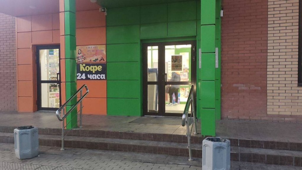 18-летний парень с ножом напал на кассиров из-за сигарет в Новосибирской области
