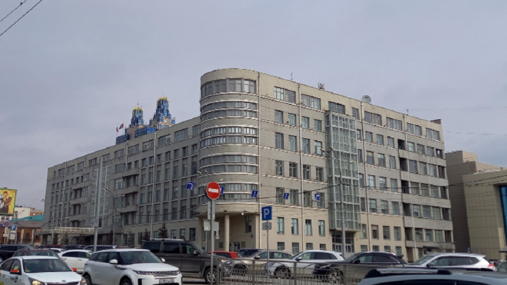 В Новосибирске создано учреждение по контролю за автотранспортом губернатора