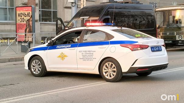 В Калининском районе Новосибирска автомобиль сбил ребенка