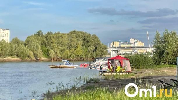 Тело погибшей в Омске девочки нашёл водитель катера
