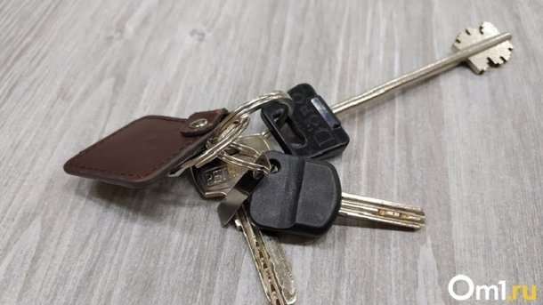 Мэрия оперативно отреагировала на обвал потолка в омской многоэтажке