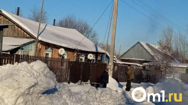 Омичка оказалась в затопленном доме в морозы из-за прорыва водопровода