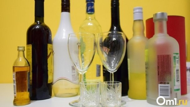 Омичу грозит до 6 лет и крупный штраф за продажу поддельного алкоголя и сигарет
