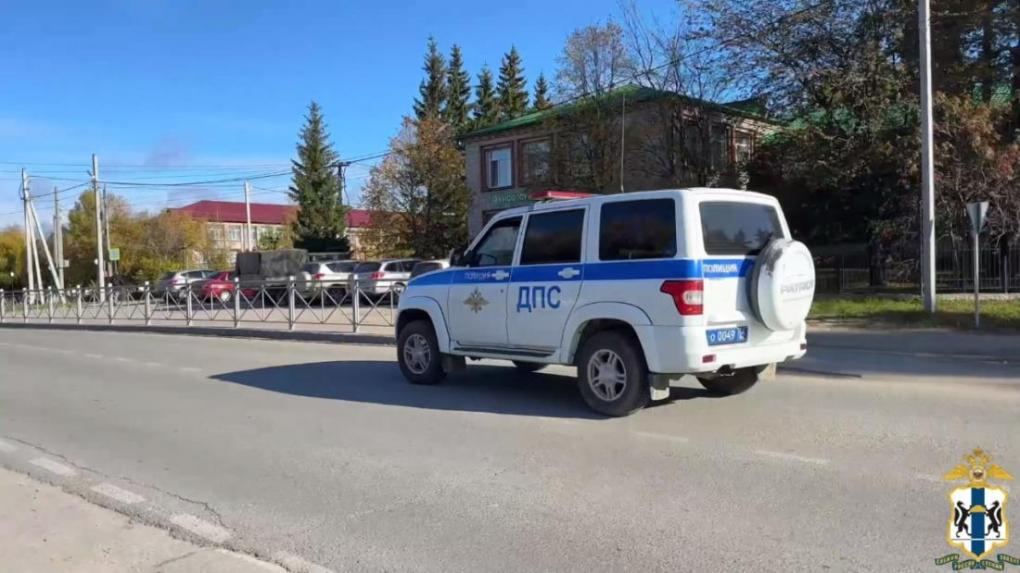 В Новосибирске сотрудники ГАИ задержали подозреваемого в угоне такси