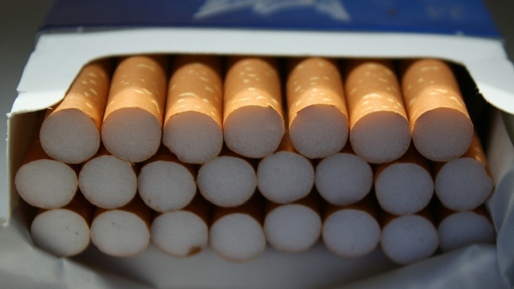 Эксперты выяснили, что омичи чаще покупают «одноразки», чем обычные сигареты