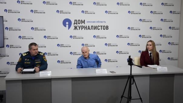 В Роспотребнадзоре оценили безопасность воды в Иртыше для крещенских купаний