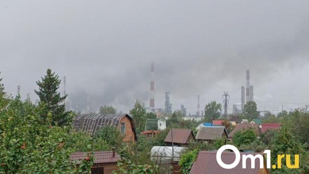 Два человека пострадали при возгорании на омском нефтезаводе