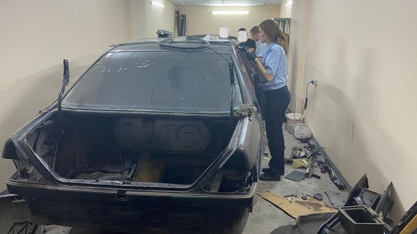 В Омске с парковки угнали «Мерседес» за 200 тысяч рублей